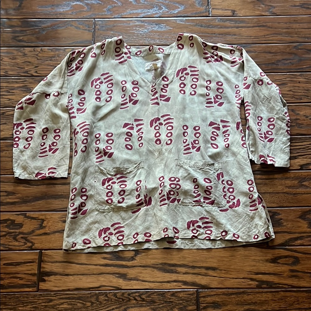 Vintage Armani Jean’s Cream Boxy Blouse 3/4 sleeve with Mandarin Collar